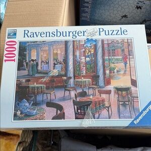 Ravensburger Puzzle - Vibrant Ballroom Gathering